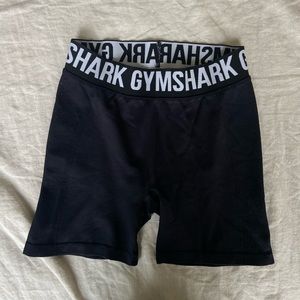 Gumshark Flex Shorts, size small, black